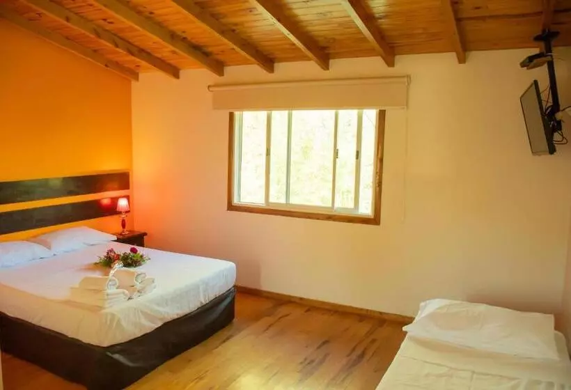 Retkeilymaja Senador Dupont