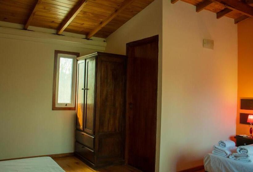 Herberge Senador Dupont