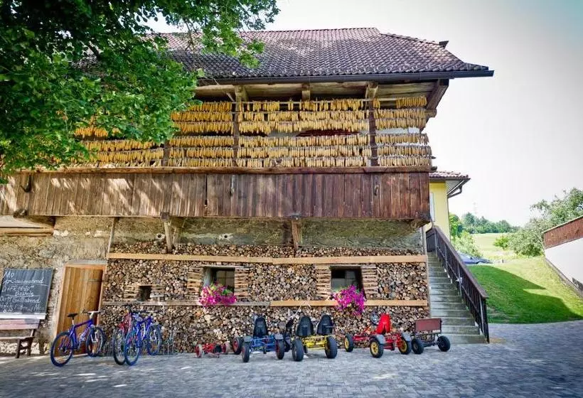 ホテル Bauernhof Liendl