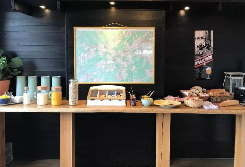 هتل Le Coffee Ride Cycling Cafe