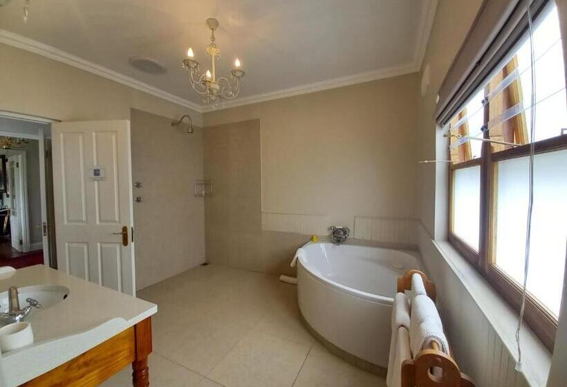 La Pension Guest House