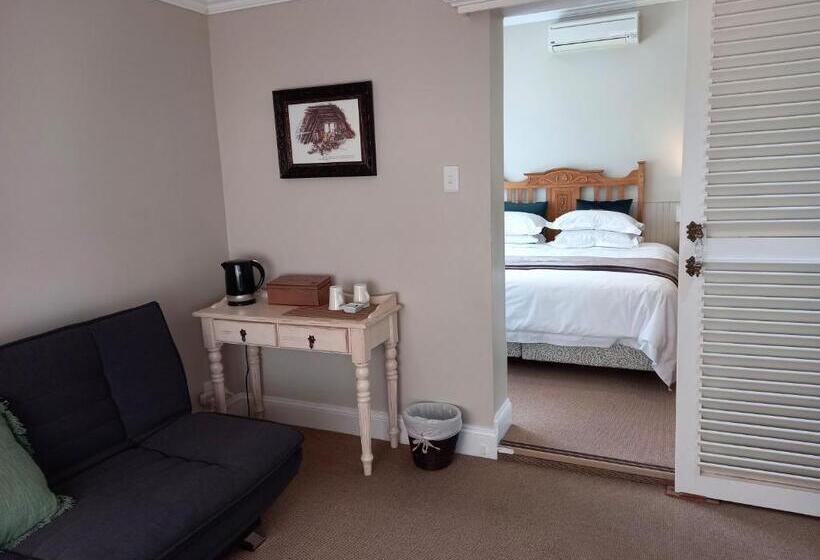 La Pension Guest House