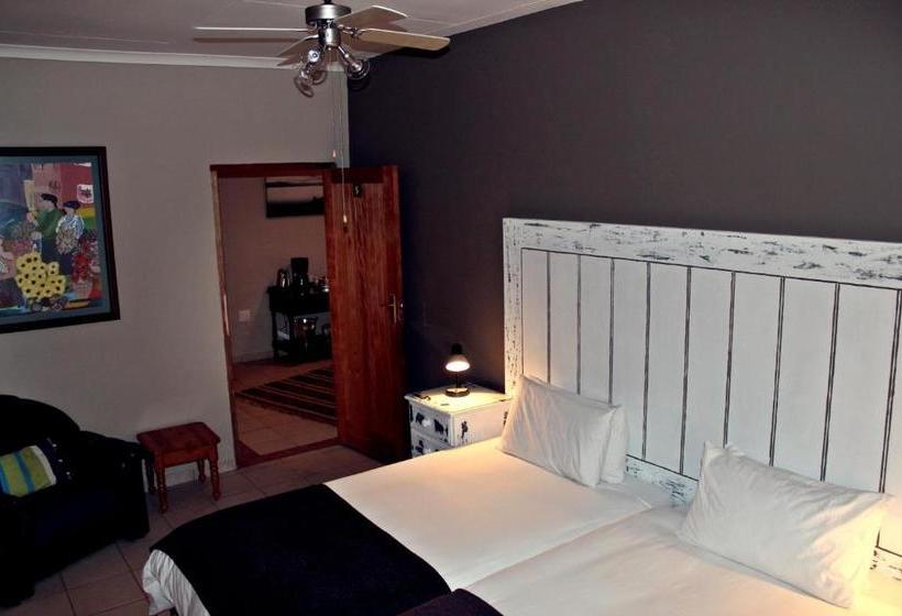 פנסיון Aqua Terra Guest House