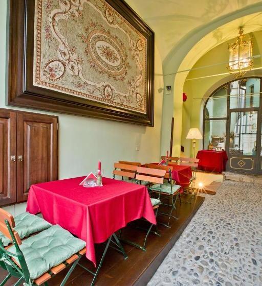 پانسیون Casa Georgius Krauss Sighisoara