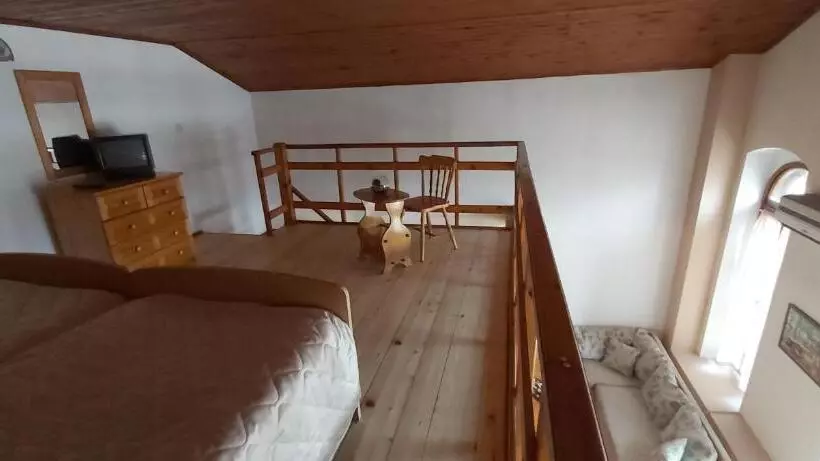 ペンション Citadel Guest House