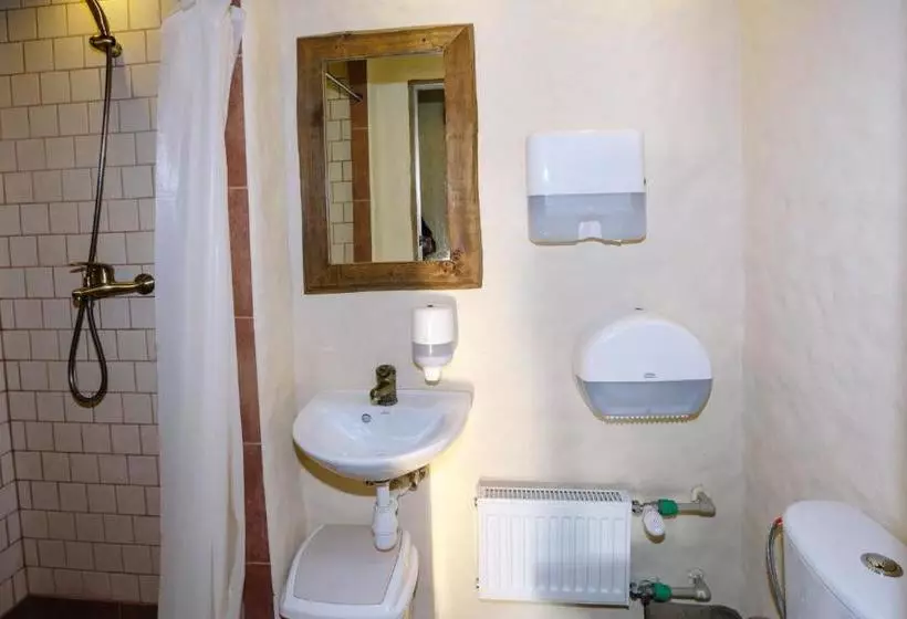 پانسیون Guest House And Camping Jurmala