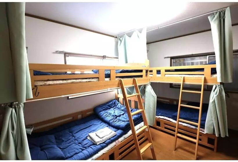 Majatalo Guest House Carpe Hiroshima Koi   Hostel