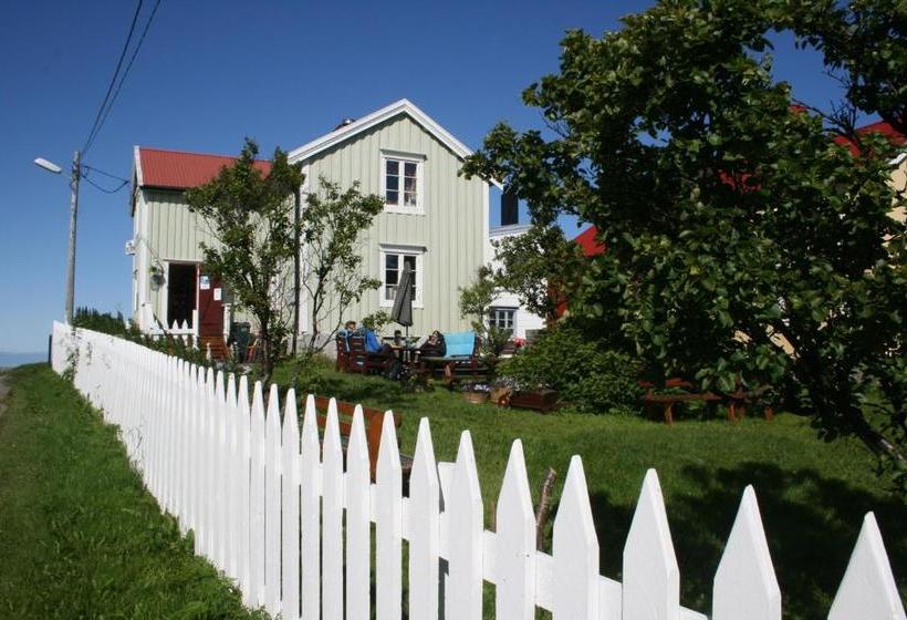 ペンション Kristina Apartment & Alma House