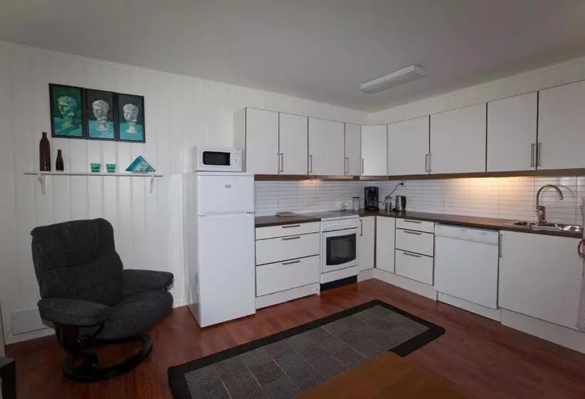 ペンション Kristina Apartment & Alma House