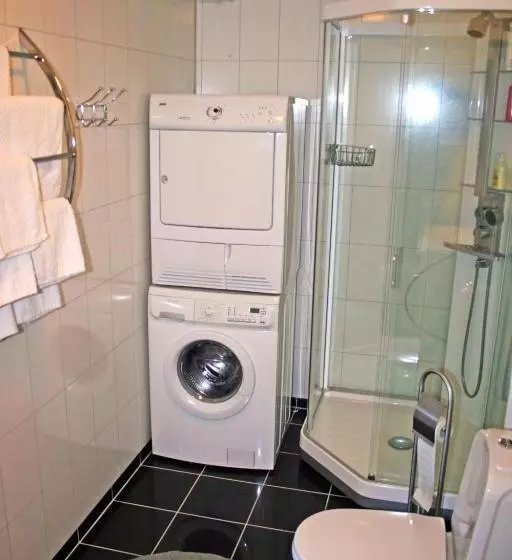 ペンション Kristina Apartment & Alma House