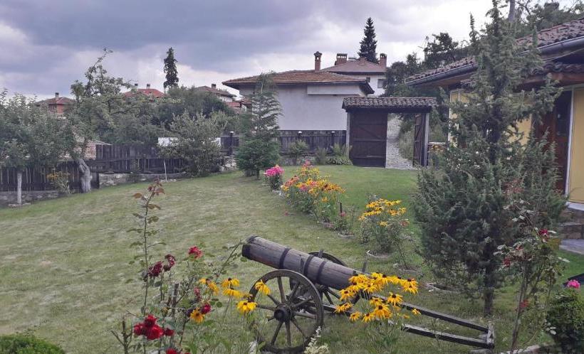 Pensione Mechta Guest House