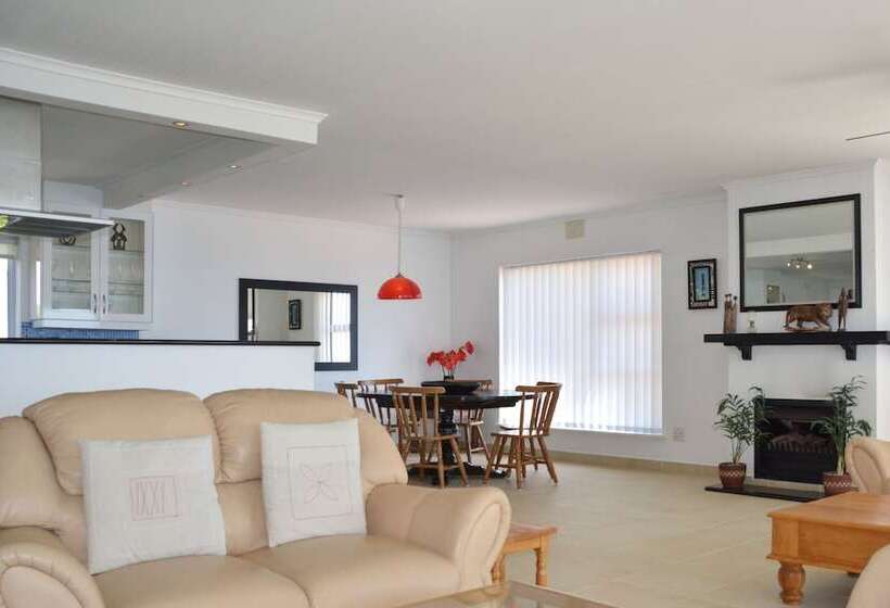 膳宿费 Penguinden   Load Shedding Free