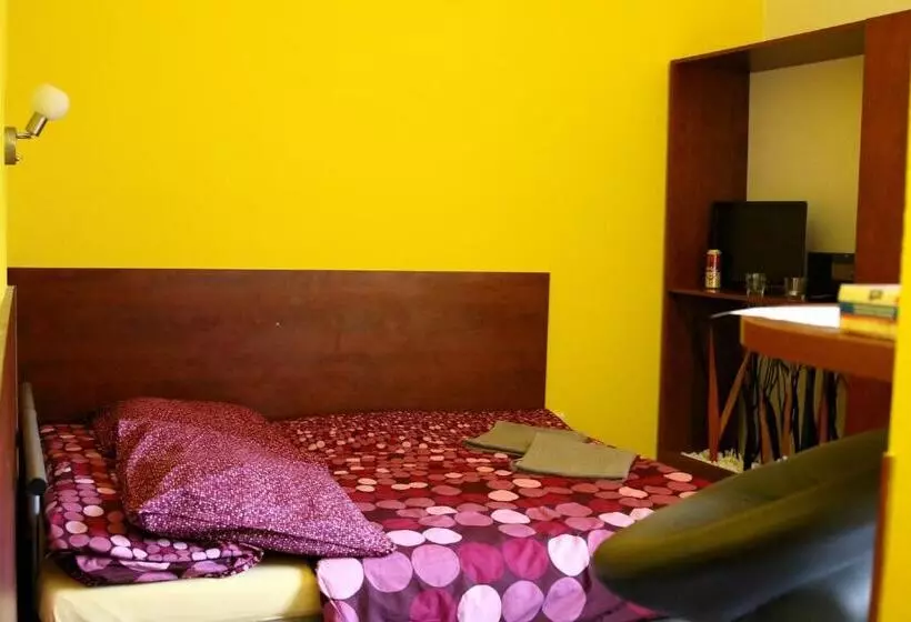 Majatalo Penzion Vulture Havířov