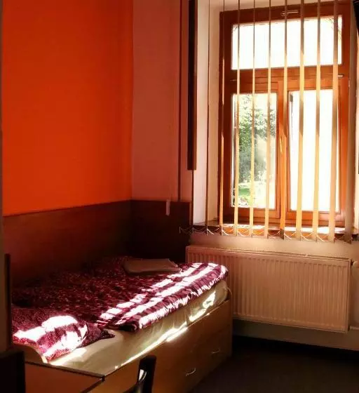 Majatalo Penzion Vulture Havířov