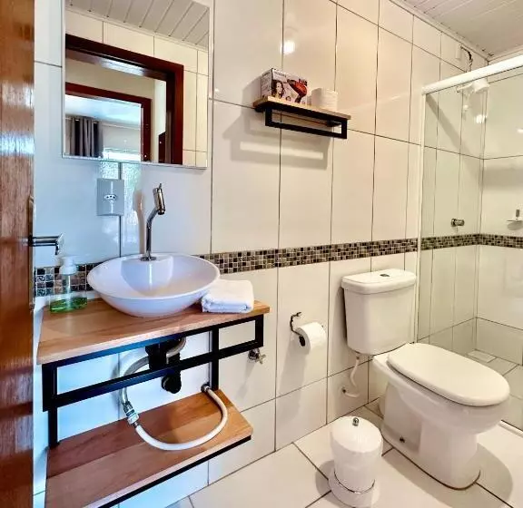 Majatalo Pousada Lagoa Encantada