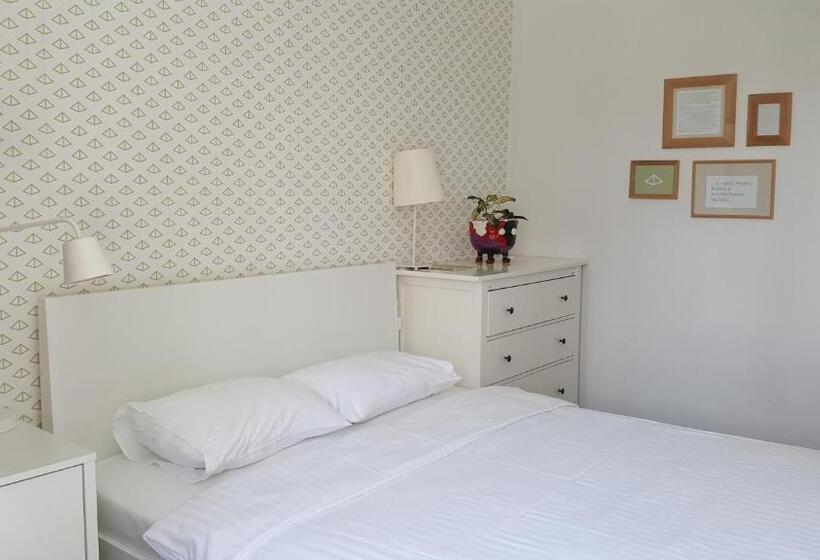 پانسیون Sakà Vacation House