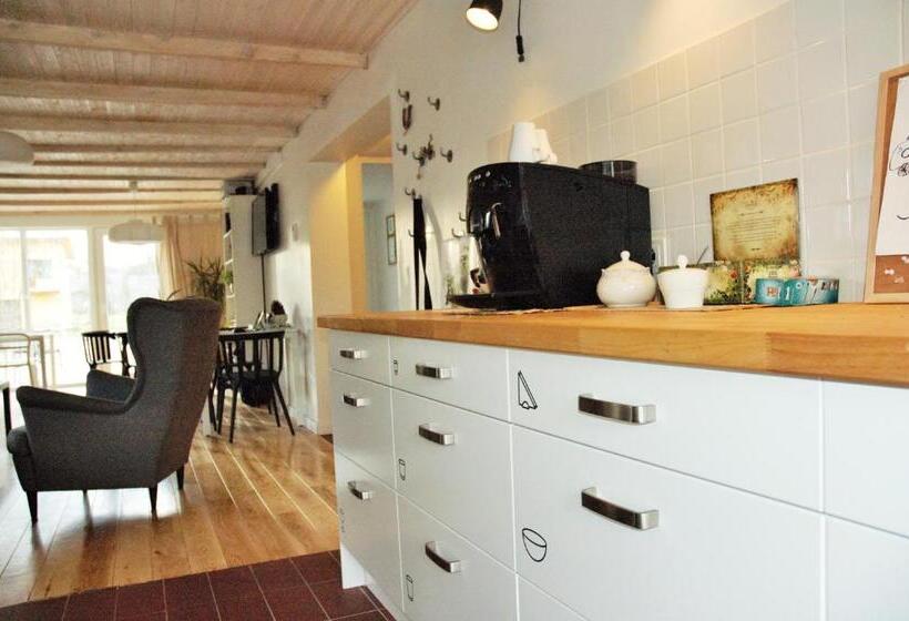 پانسیون Sakà Vacation House