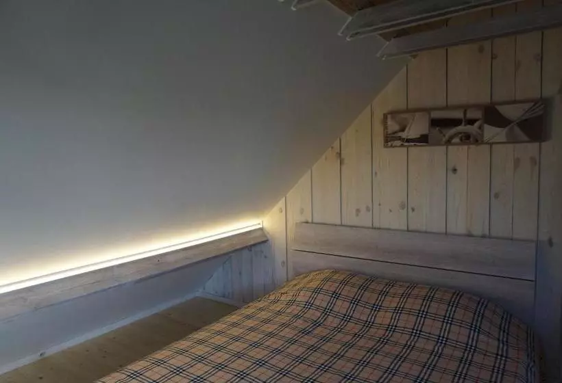 ペンション T Valkennestje