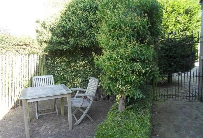 ペンション T Valkennestje