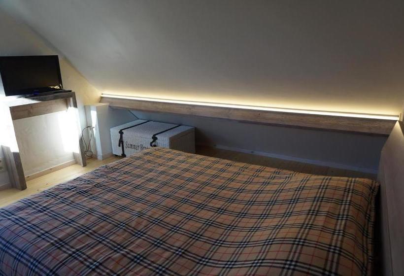 ペンション T Valkennestje