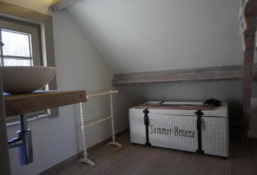 ペンション T Valkennestje