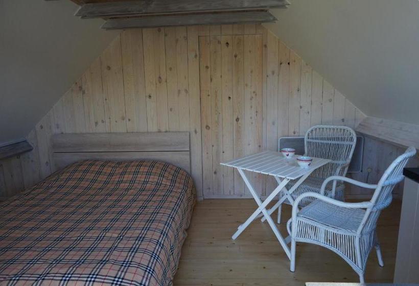 ペンション T Valkennestje