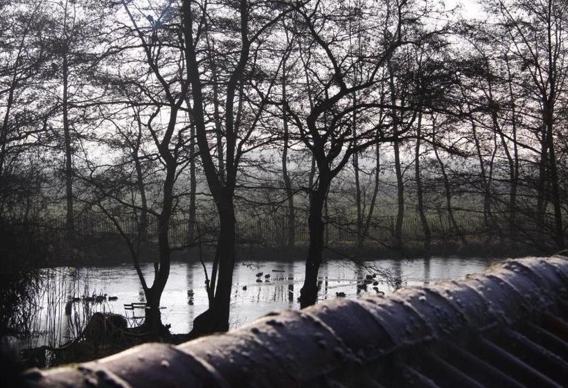 ペンション T Valkennestje