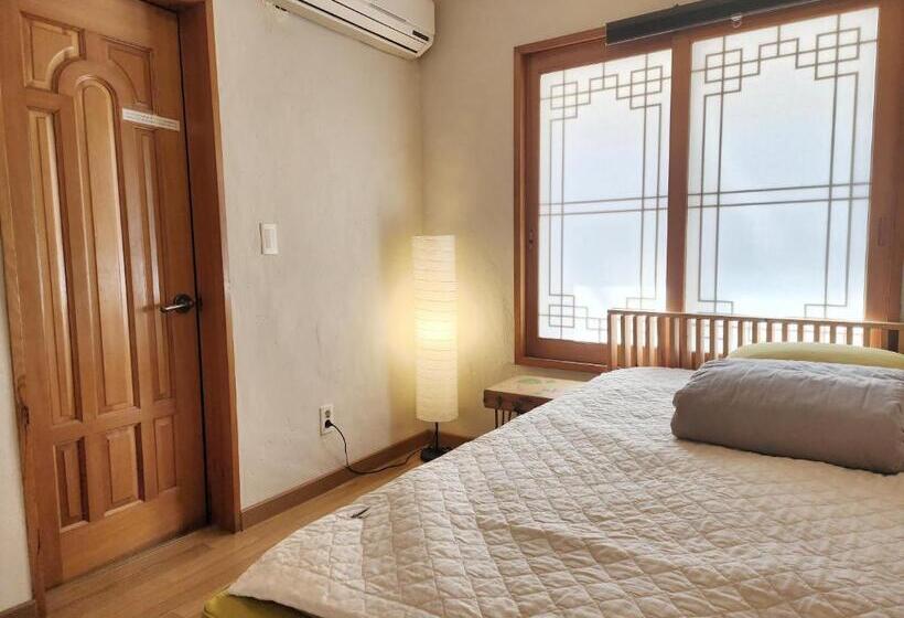 پانسیون Tong Stay