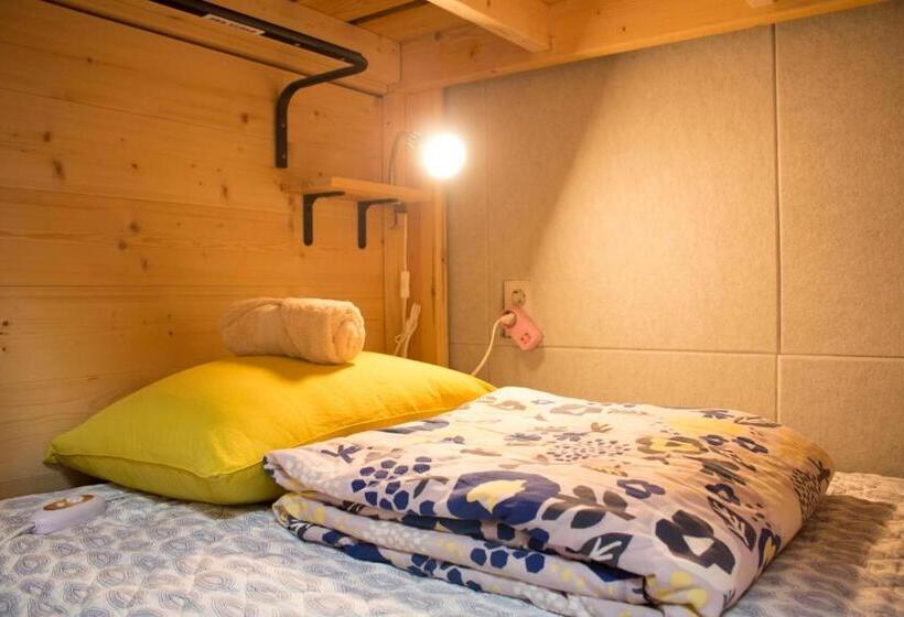 پانسیون Tong Stay