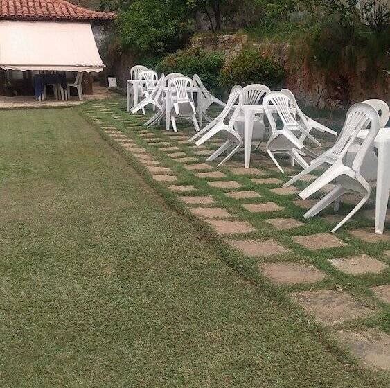 فندق صغير Pousada Espaço Monte Cristo