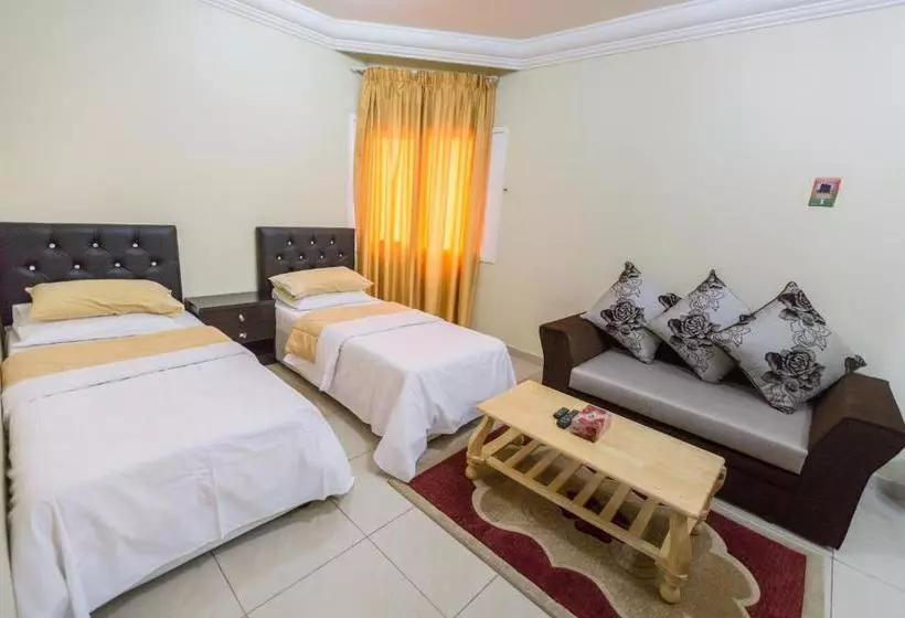 Flora Park  Apartment
