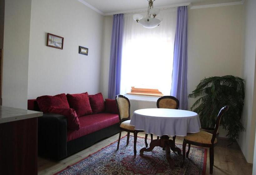 Ludo Apartman Hotel & Spa