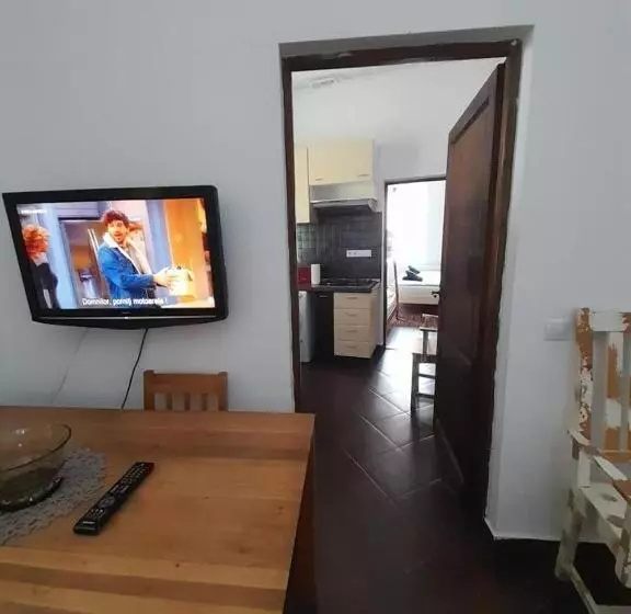 Pannonia Rooms And Apartments