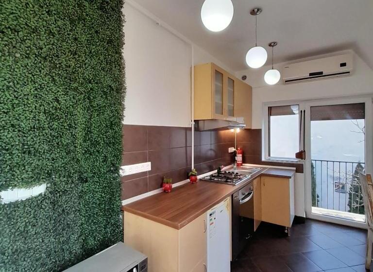 Pannonia Rooms And Apartments