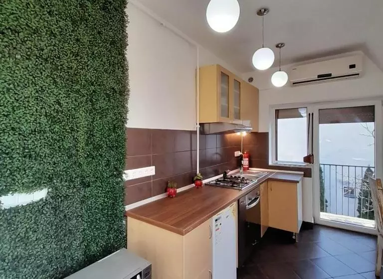 Pannonia Rooms And Apartments