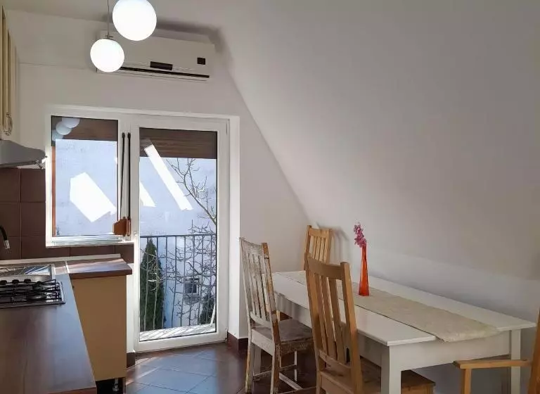 Pannonia Rooms And Apartments