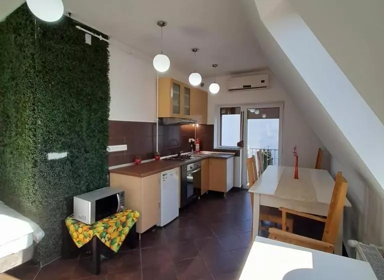 Pannonia Rooms And Apartments