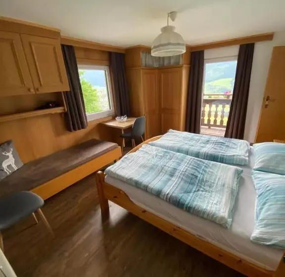 ペンション Landhaus Aigner