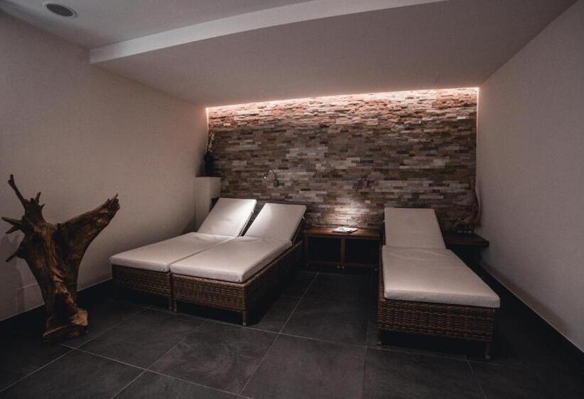 بنسيون Landhaus Neumayr