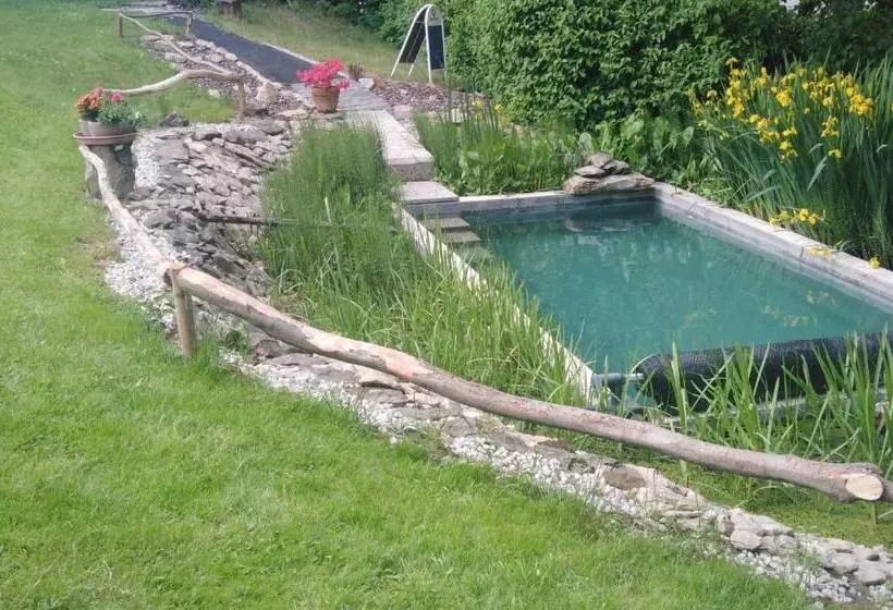 Majatalo Penzion U Dvojice