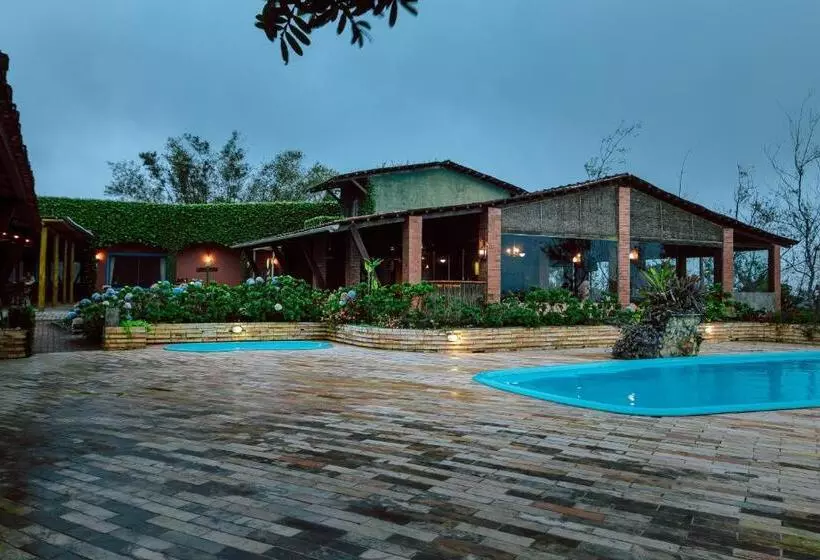 Majatalo Refúgio Do Rio Bonito