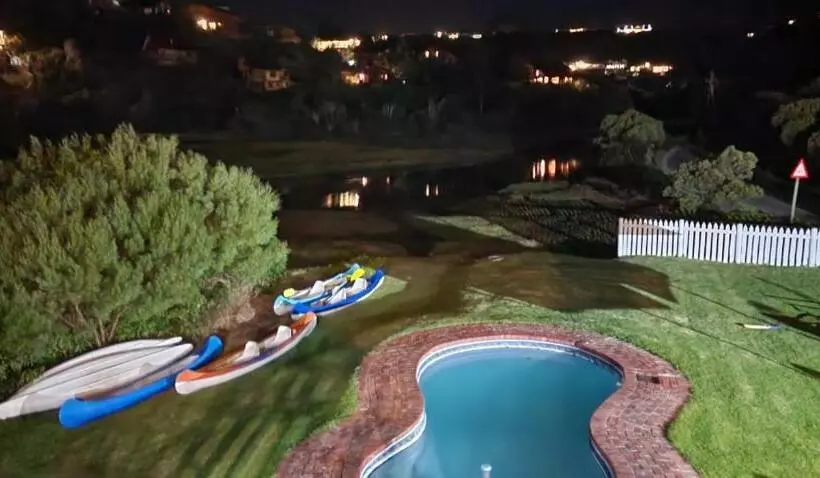 ペンション Salt River Lodge