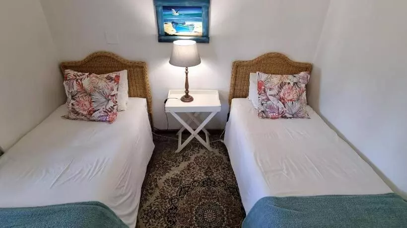 ペンション Salt River Lodge