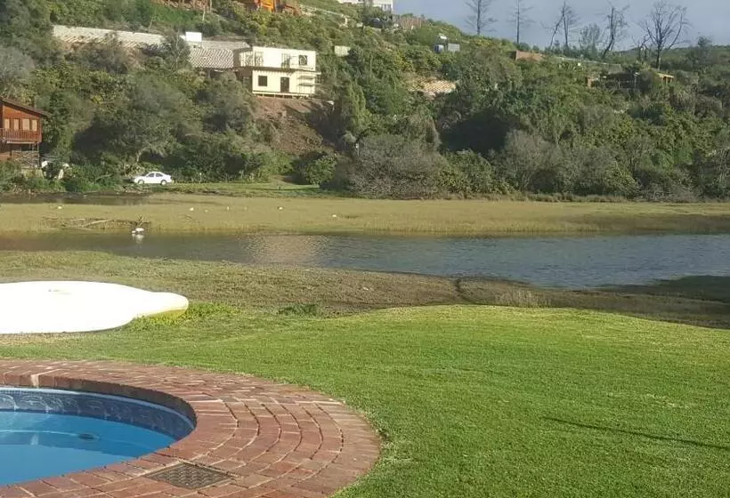 ペンション Salt River Lodge