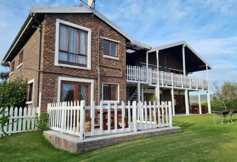 ペンション Salt River Lodge
