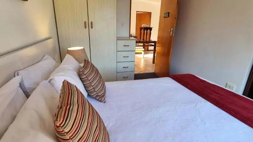 ペンション Salt River Lodge
