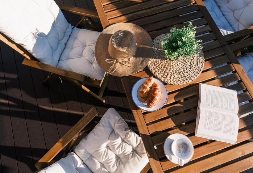 Visit Nida Apartments