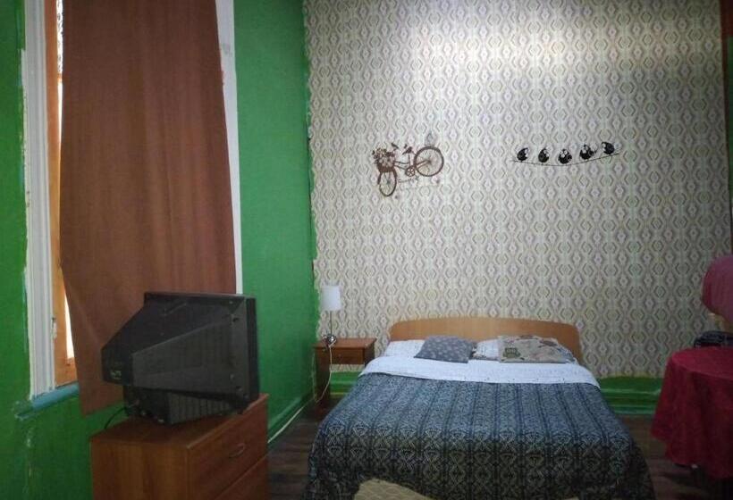 هاستل Hostal Del Gato