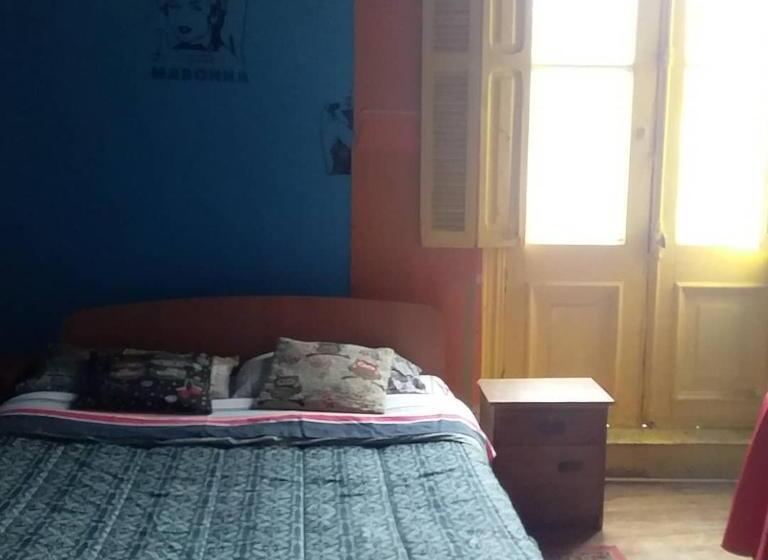 هاستل Hostal Del Gato