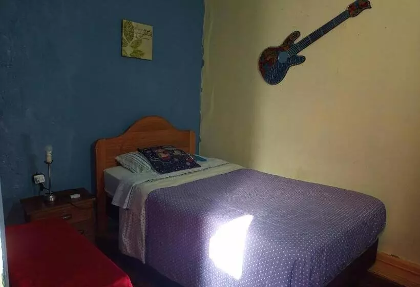 هاستل Hostal Del Gato